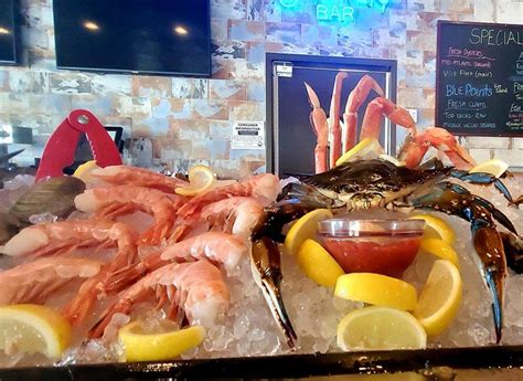 Jensen Beach's Nagic Oyster Bar: Where Seafood Dreams Come True
